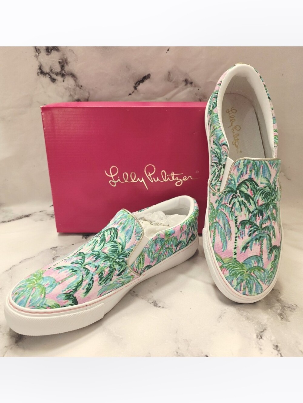 NIB Lilly Pulitzer Julie Sneakers in Pink Blossom Suite Views Slip On Palm Trees